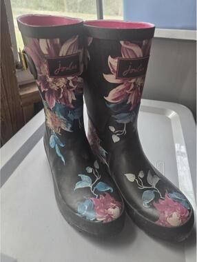 Joules Women's Molly Welly Mid Rain Boot Size US 8 floral